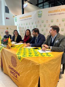 Relatori della conferenza stampa al Mercato Coperto